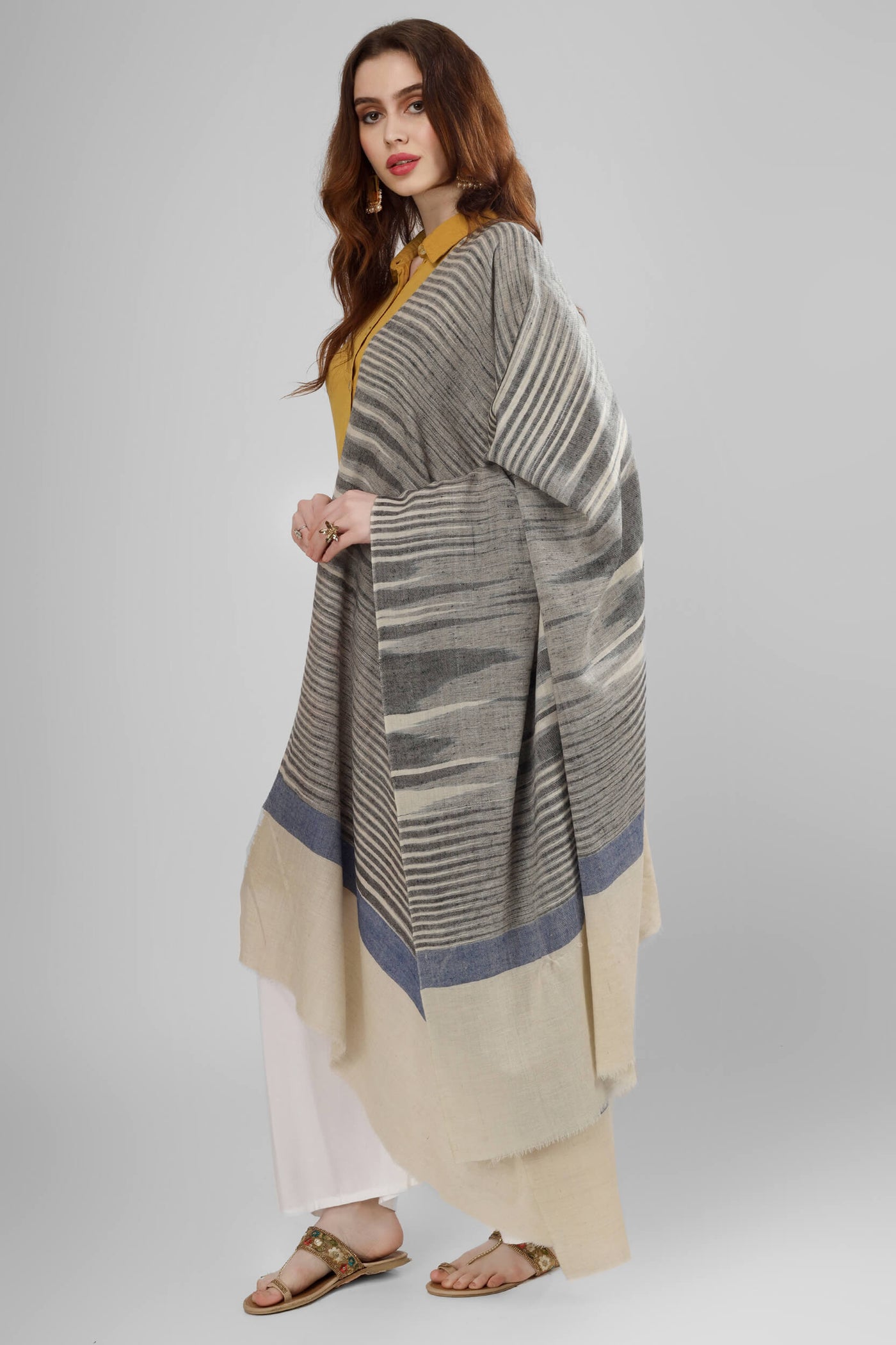 PASHMINA SHAWLS - Gray white Ikkat pashmina shawl