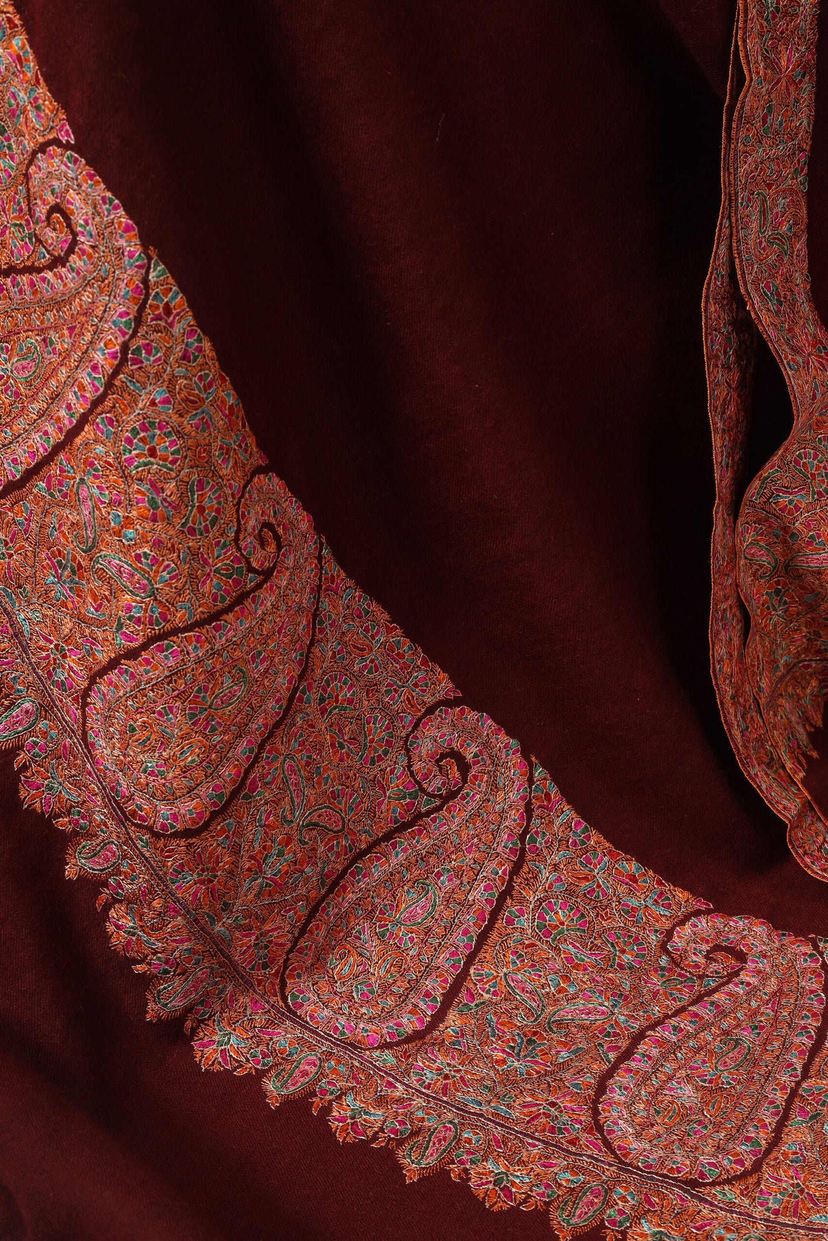 Pashmina paladaar soozni reshimkaar shawl | kepra – Kepra