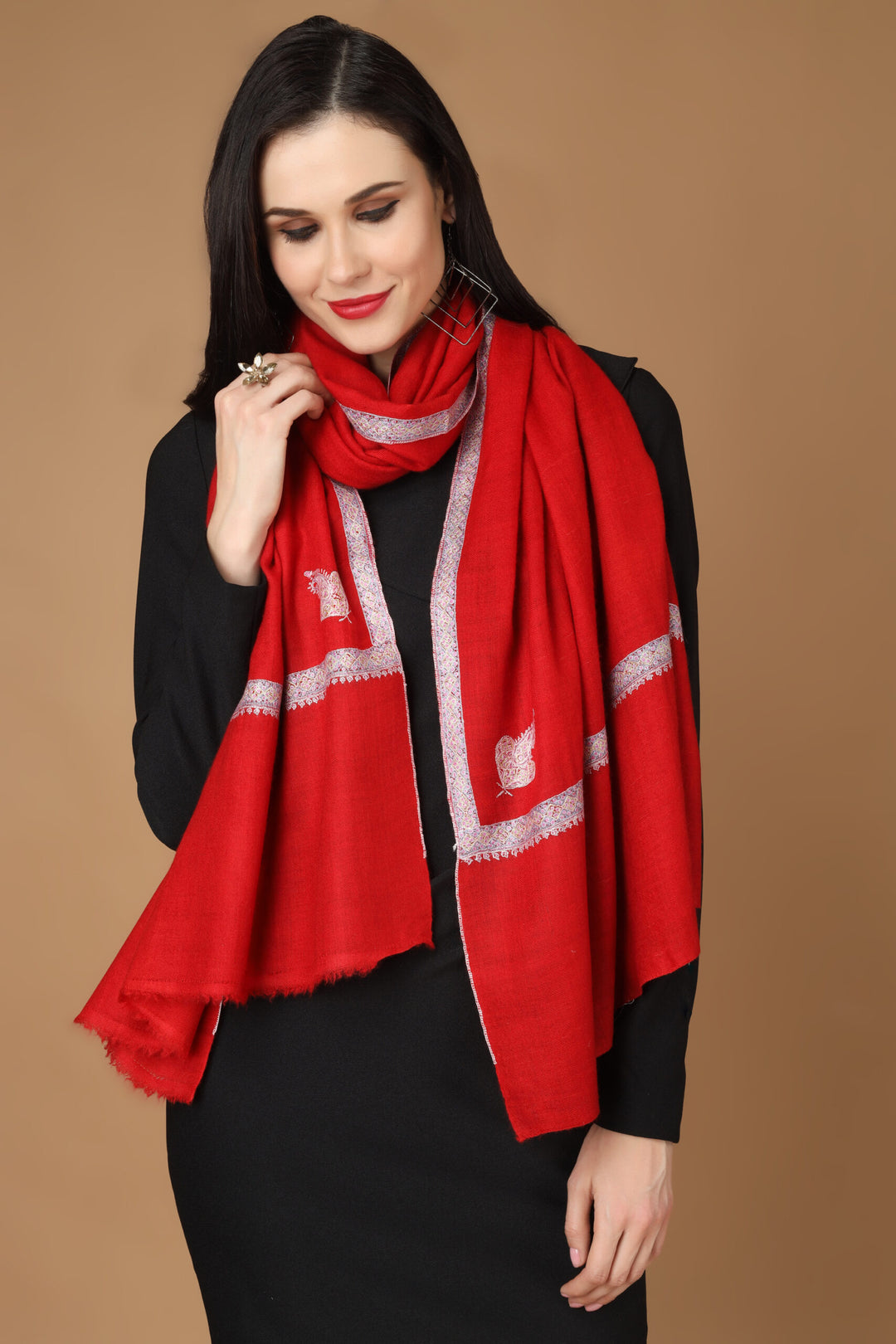 Red Pashmina hashidaar sozni stole