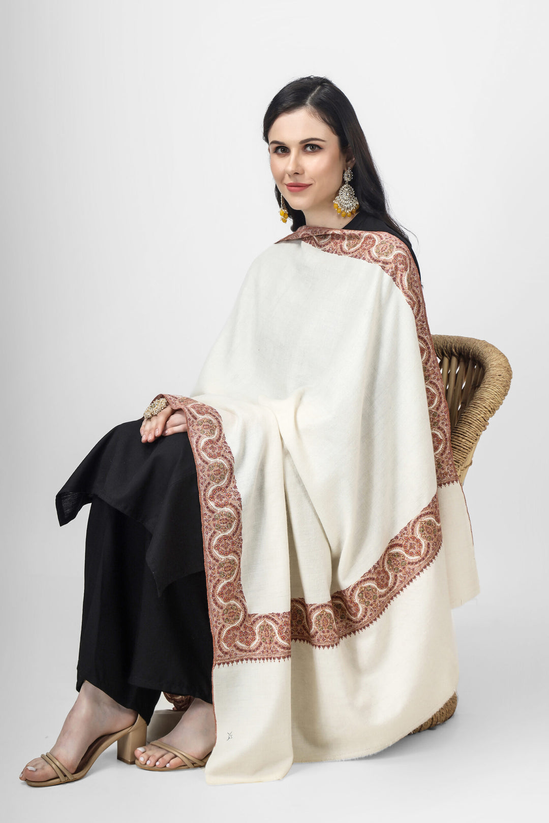 White mehraab Pashmina border sozni shawl