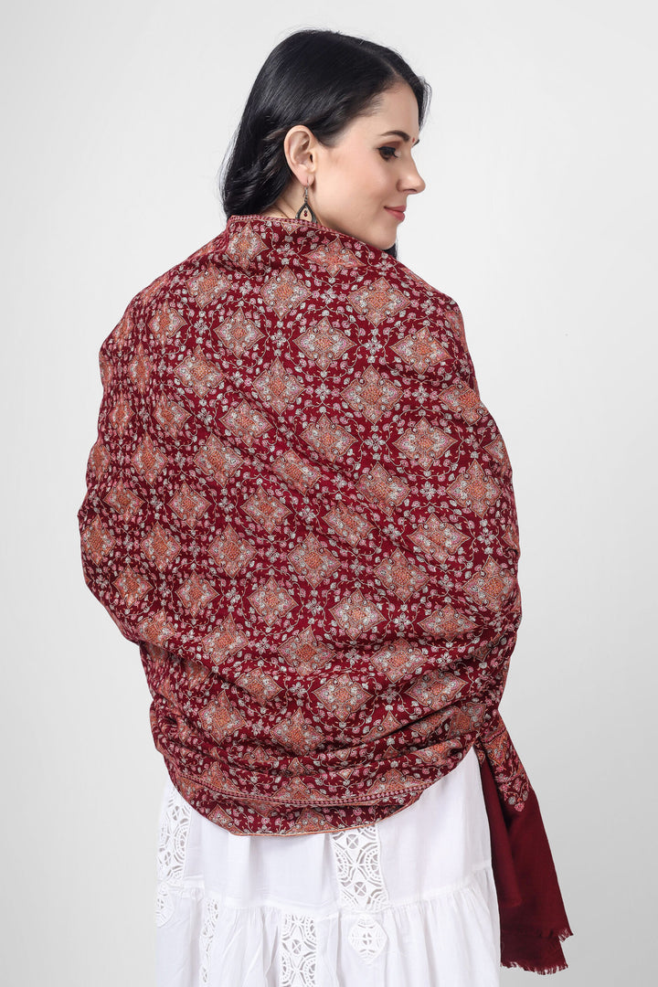 "PASHMINA SHAWL - A Touch of Kashmir's Finest" Maroon Pashmina sozni tajdaar reshimkaar jama shawl. "PASHMINA SHAWLS IN LONDON - "KEPRA PASHMINA SHAWLS - Your Path to Luxury"