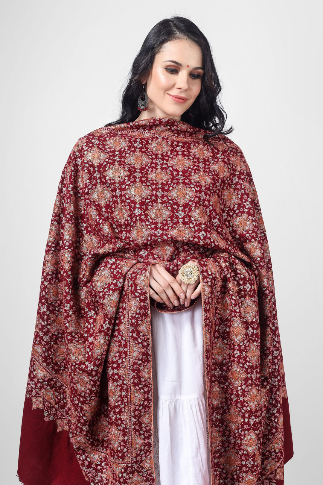 "PASHMINA SHAWL - A Touch of Kashmir's Finest" Maroon Pashmina sozni tajdaar reshimkaar jama shawl. "PASHMINA SHAWLS IN LONDON - "KEPRA PASHMINA SHAWLS - Your Path to Luxury"