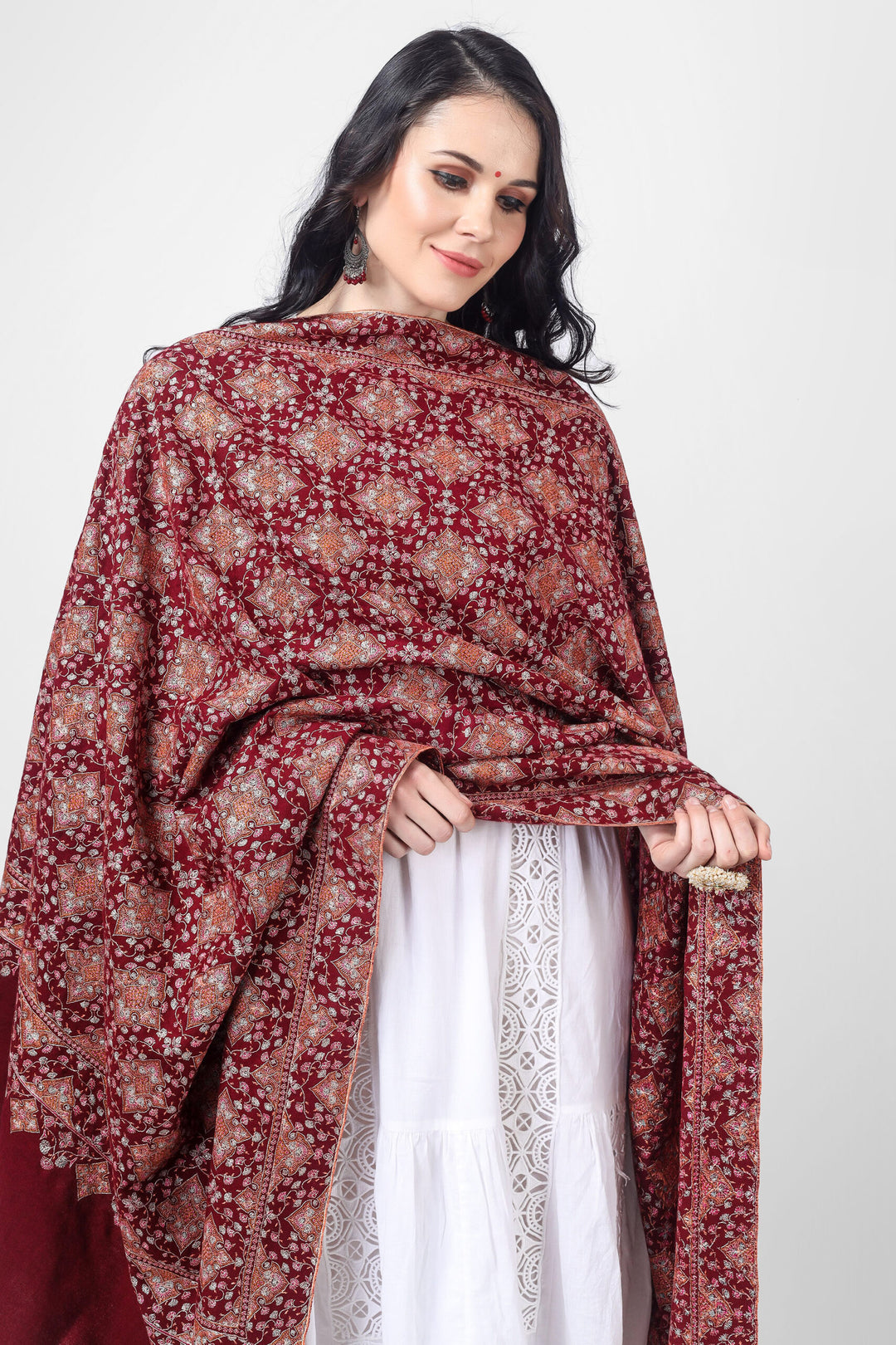 "PASHMINA SHAWL - A Touch of Kashmir's Finest" Maroon Pashmina sozni tajdaar reshimkaar jama shawl. "PASHMINA SHAWLS IN LONDON - "KEPRA PASHMINA SHAWLS - Your Path to Luxury"