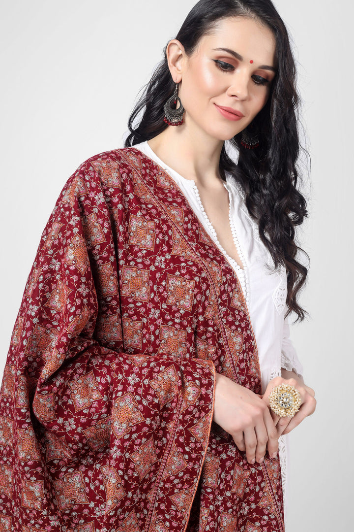 "PASHMINA SHAWL - A Touch of Kashmir's Finest" Maroon Pashmina sozni tajdaar reshimkaar jama shawl. "PASHMINA SHAWLS IN LONDON - "KEPRA PASHMINA SHAWLS - Your Path to Luxury"