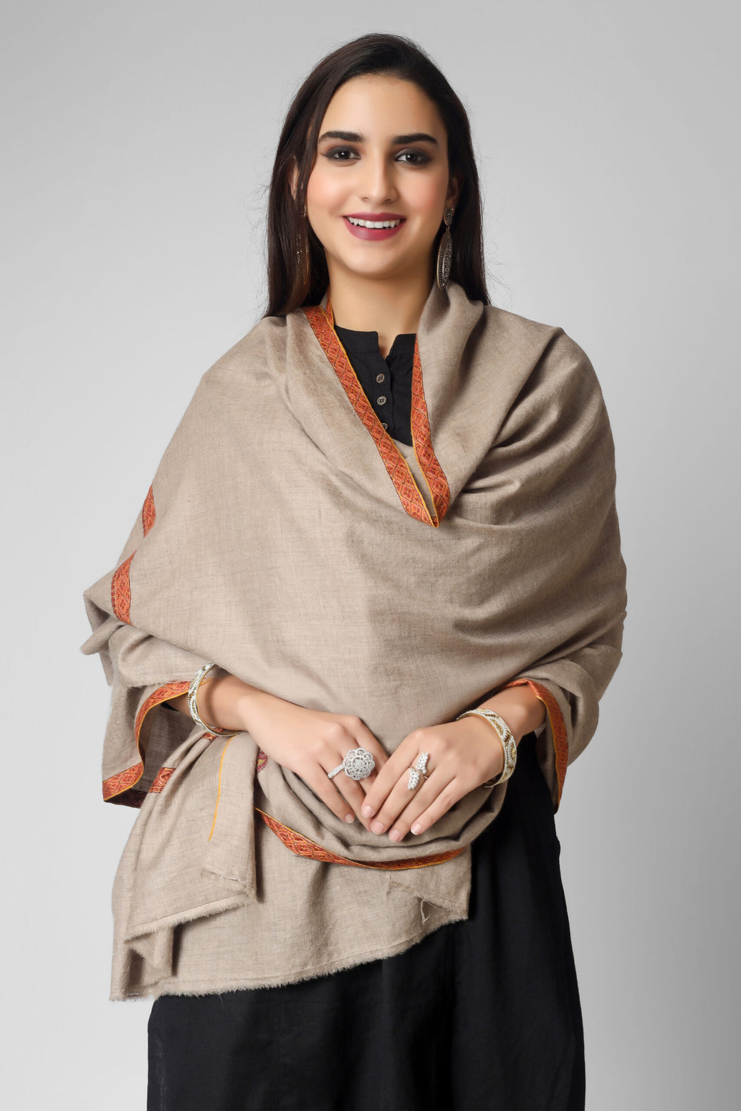 Natural Pashmina khaikkaar hashidaar sozni shawl