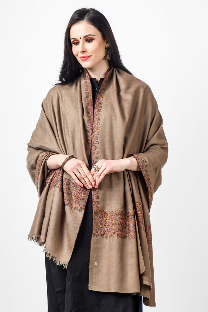 Natural badamkaar Pashmina border sozni shawl