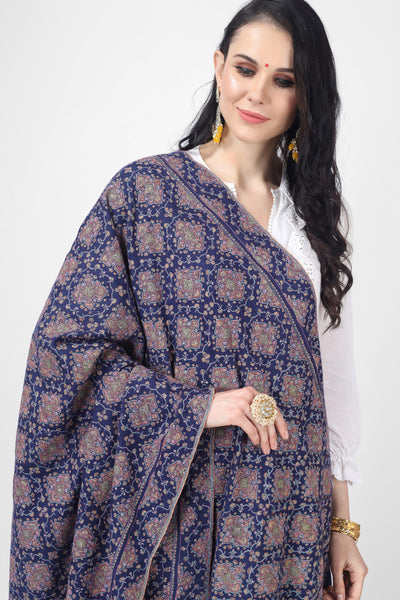 Royal blue handmade Pashmina shawl crafted in traditional Jamawar pattern is a must have for art lovers.  For the most cherished events we all have been waiting for