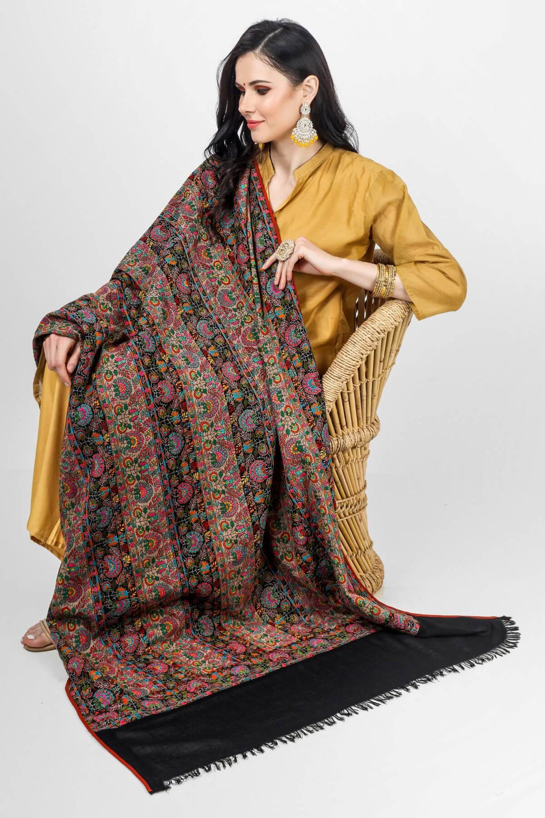 KASHMIRI SHAWL ONLINE  -Black stripped Pashmina shawl with natural and black borders with its minute detailing, intricacies, and finesse. 