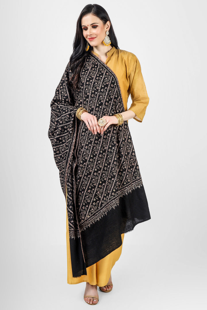 "Pashmina | Buy Authentic GI Certified Pashmina Shawls Online | Luxurious Kashmiri Shawls and Handmade Kani Pashmina from Kashmir, India"