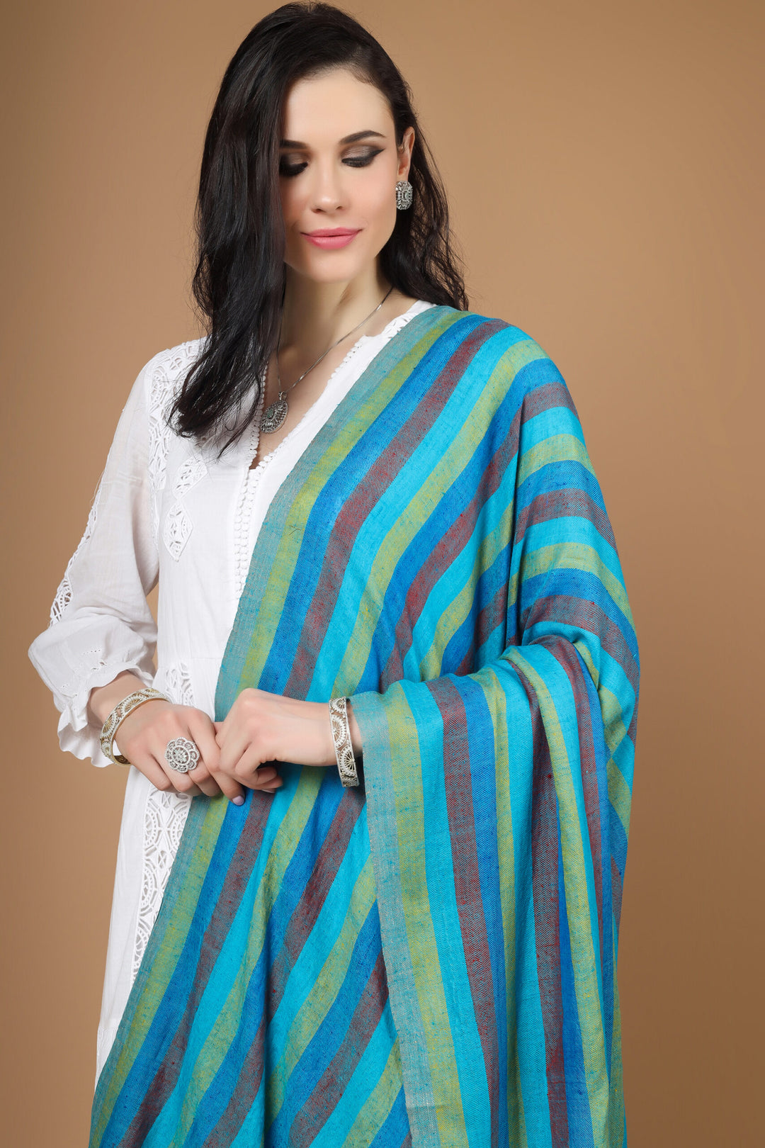 "Pashmina | Explore GI Certified Authentic Kashmiri Pashmina Shawls Online | Luxurious Handmade Kani Wraps Crafted in Kashmir, India | Pure Cashmere Shawls for Sale Featuring Timeless Elegance and Premium Quality"