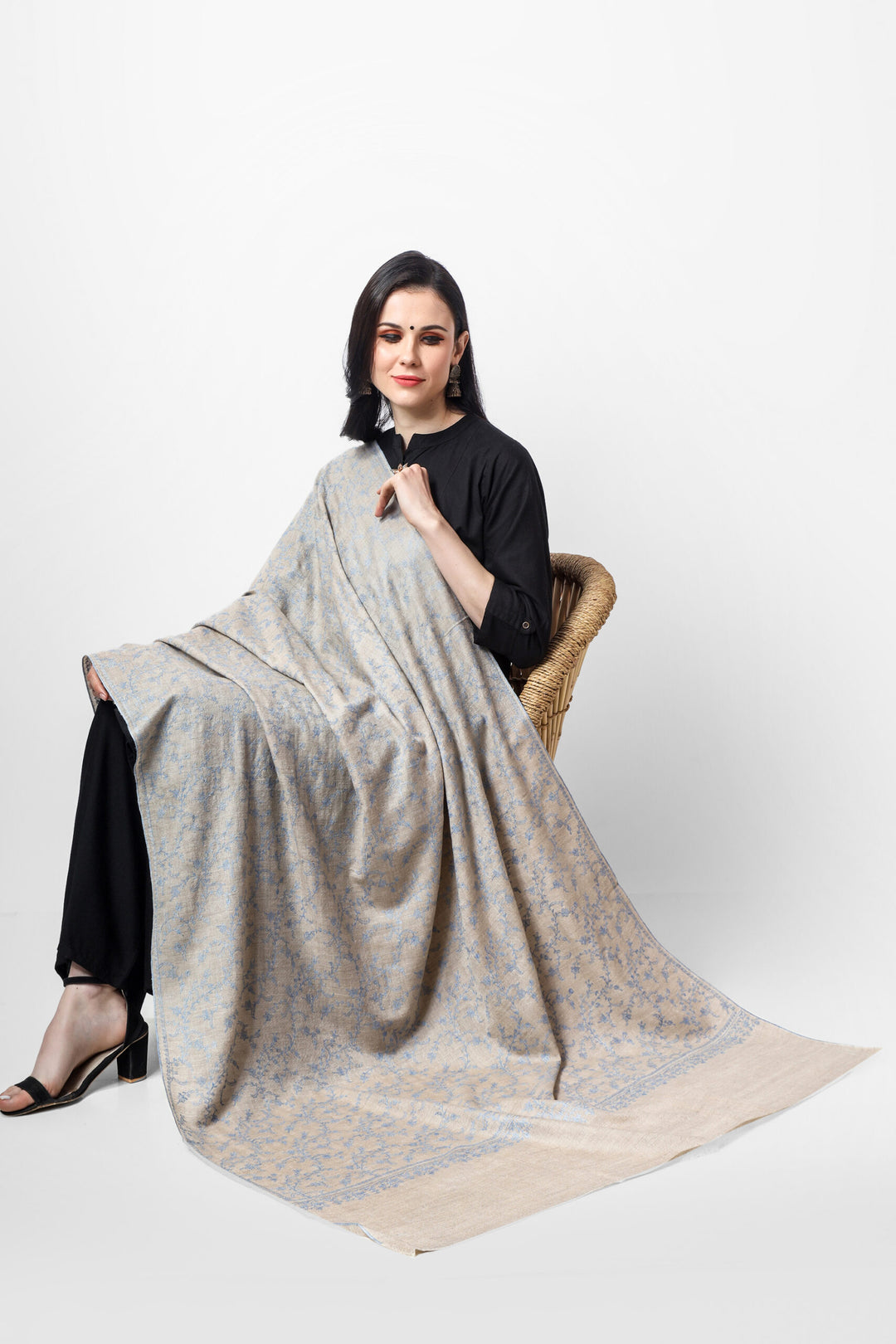 Natural Pashmina Jaldaar light blue Embroidered Shawl