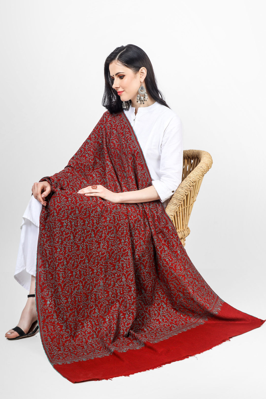 Maroon Jaldaar Sozni Embroidered Pashmina Shawl