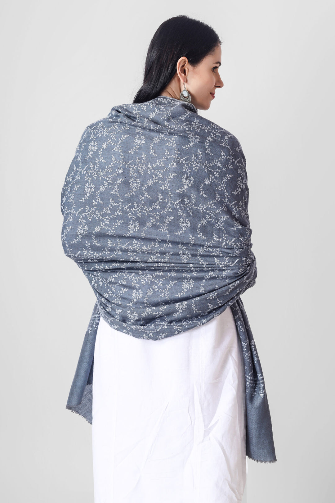 QATAR - Gray Jaldaar Sozni Embroidered Pashmina Shawl