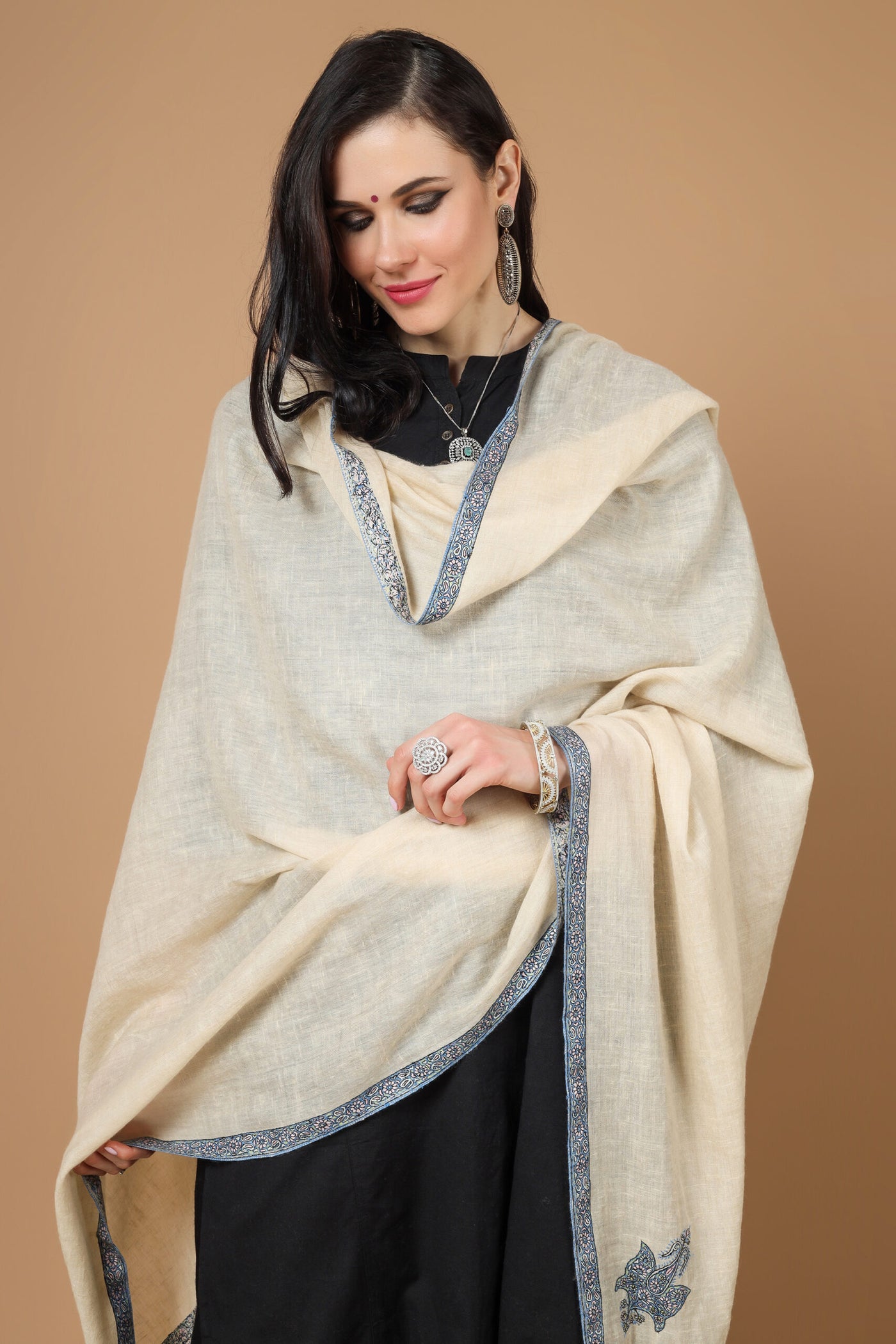 White gray work Pashmina hashidaar sozni shawl