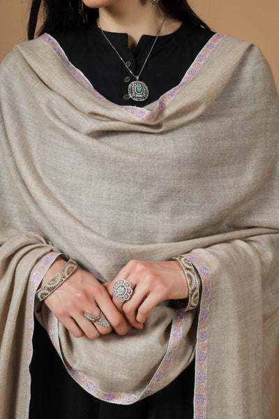 Natural Pashmina hashidaar pink embroidery  sozni shawl