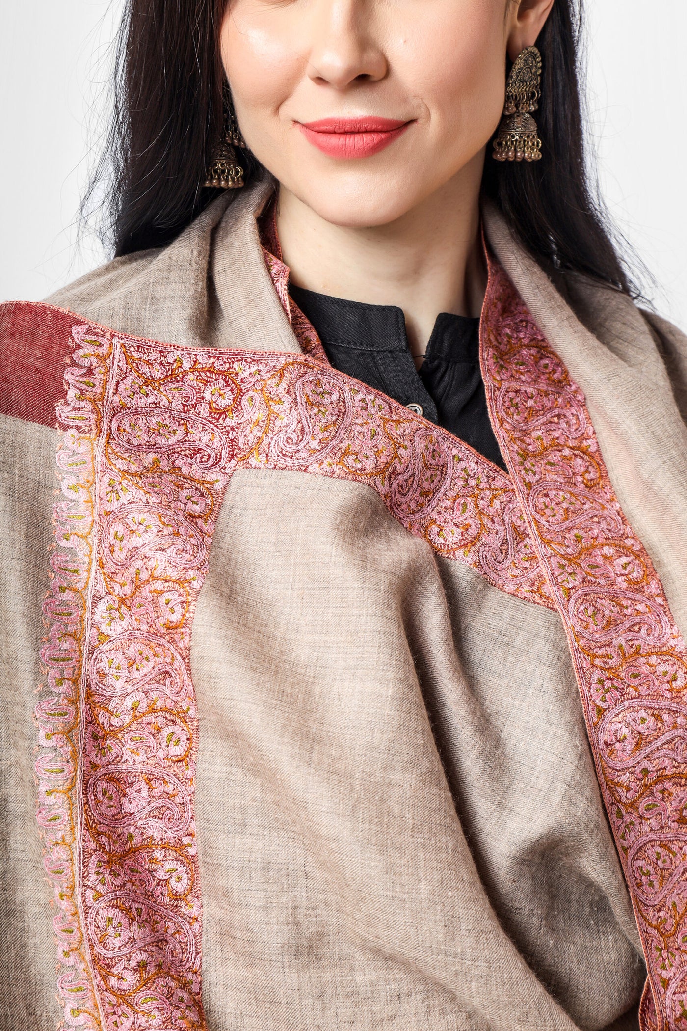 Natural Pashmina khudrang  dourdaar sozni shawl