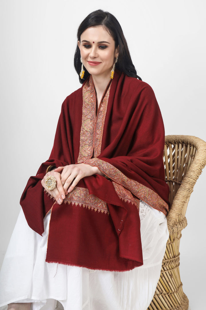 Maroon mehraab Pashmina border sozni shawl