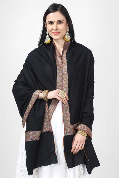 This black pashmina border shawl is a must to have in your shawl collection. We have a large collection of genuine, handwoven, and handloom pashmina shawls at our online pashmina shop that are sure to impress. Our shawls are manufactured from pashmina wool, which is prized for its warmth and tenderness
