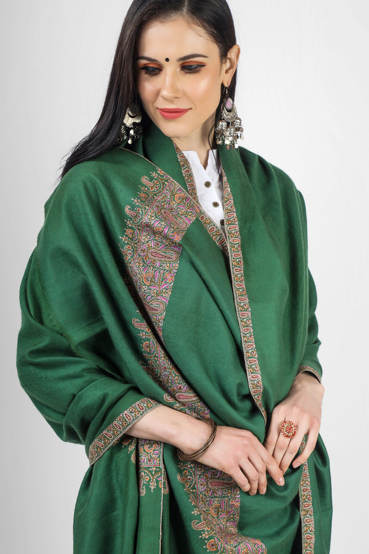 Green Pashmina  Maahir Dourdaar sozni shawl